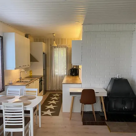 Paritalo Laehellae Palveluja Apartman Hämeenlinna